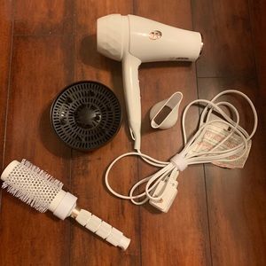 T3 Featherweight Luxe 2i Professional Hair Dryer